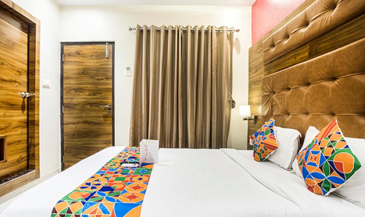 Fabhotel Amour - Nr Mumbai International Airport Exterior photo