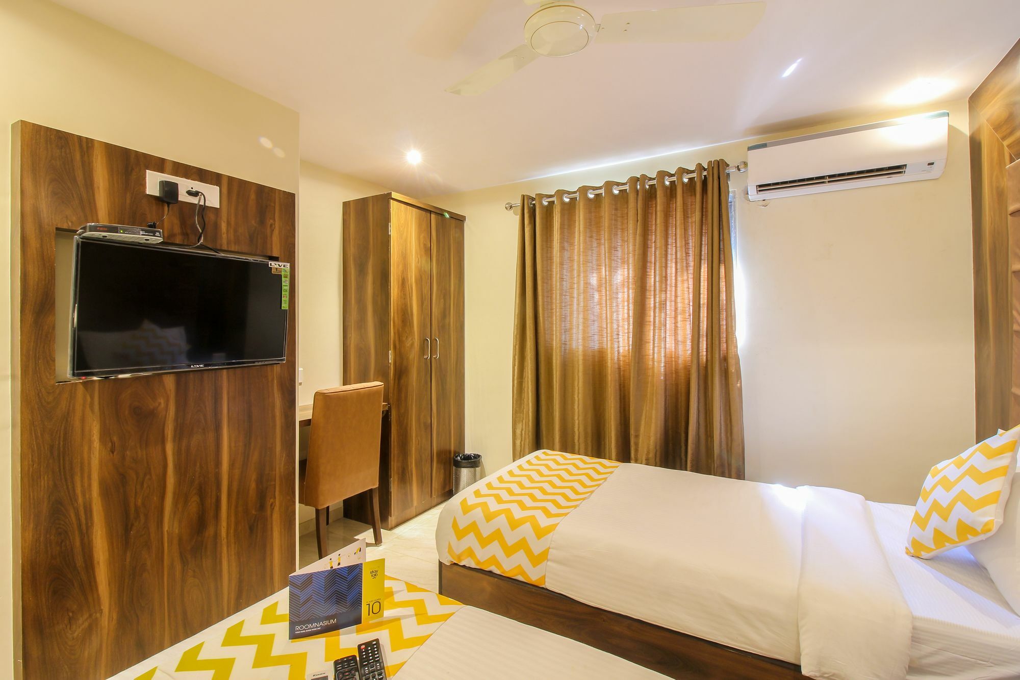 Fabhotel Amour - Nr Mumbai International Airport Exterior photo