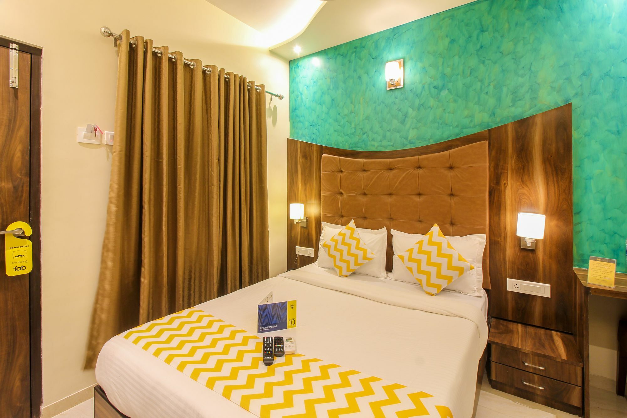 Fabhotel Amour - Nr Mumbai International Airport Exterior photo