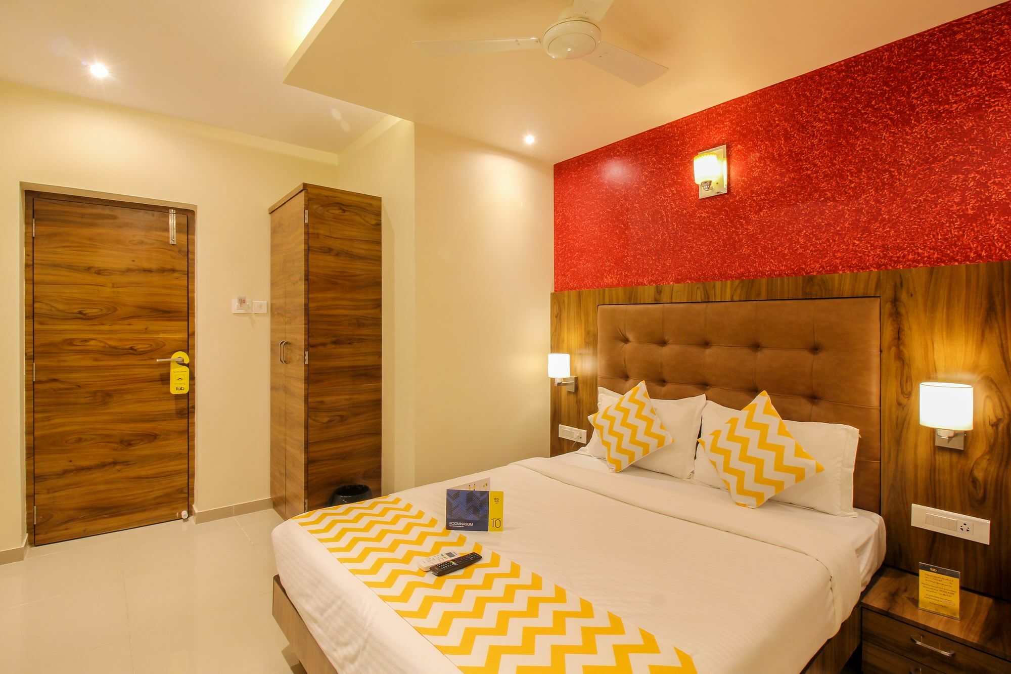 Fabhotel Amour - Nr Mumbai International Airport Exterior photo
