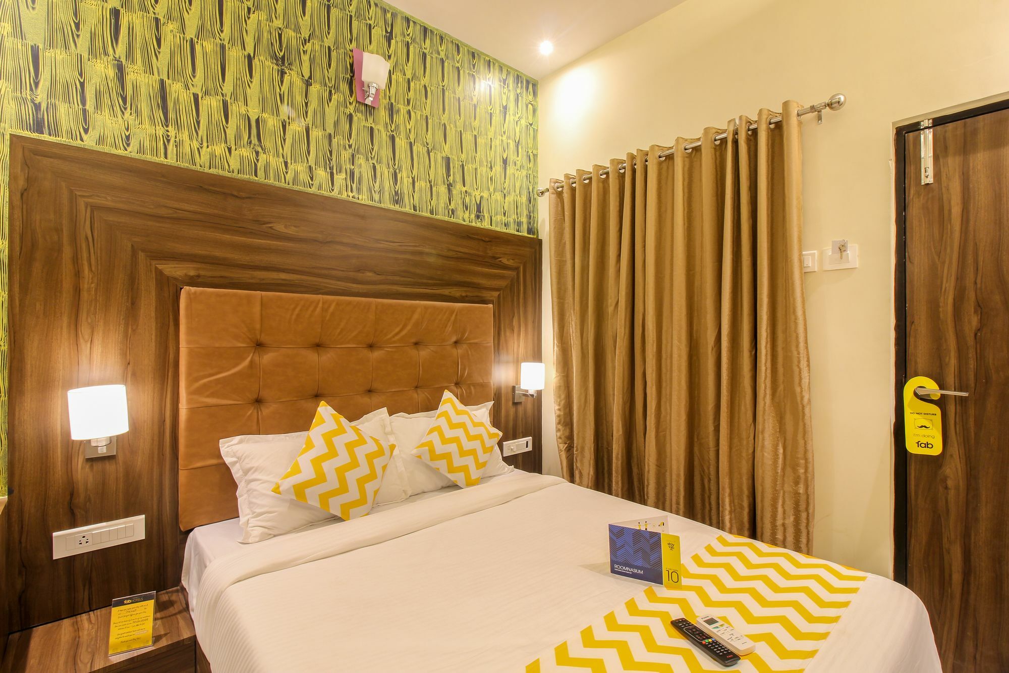 Fabhotel Amour - Nr Mumbai International Airport Exterior photo